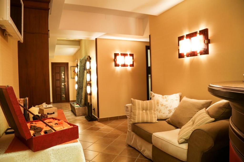 Hotel Foisorul Cu Flori ซินายา ภายนอก รูปภาพ